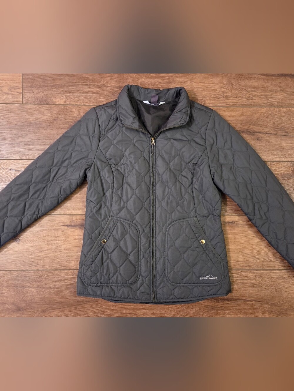 Women’s Eddie Bauer Quilted Jacket in Dusty Green Lightweight Zip Front